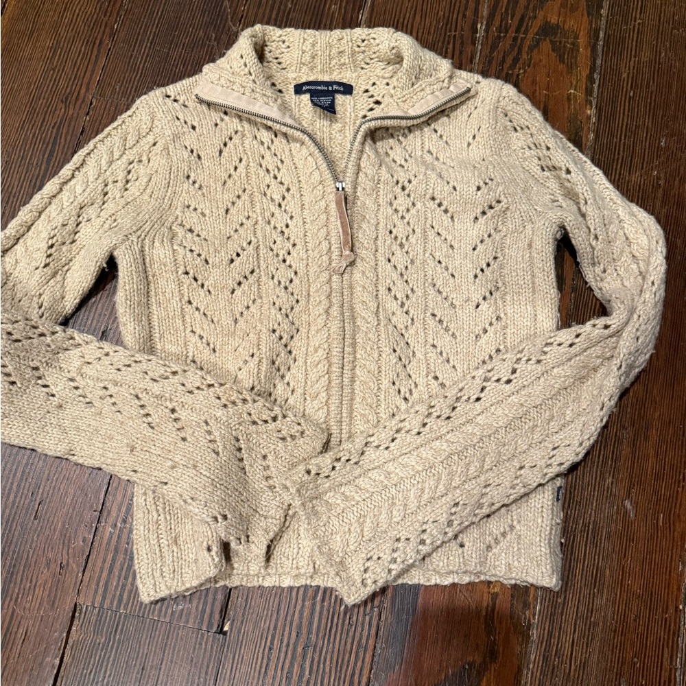 Abercrombie & Fitch Women's Cream Knit Zip-Up Sweater